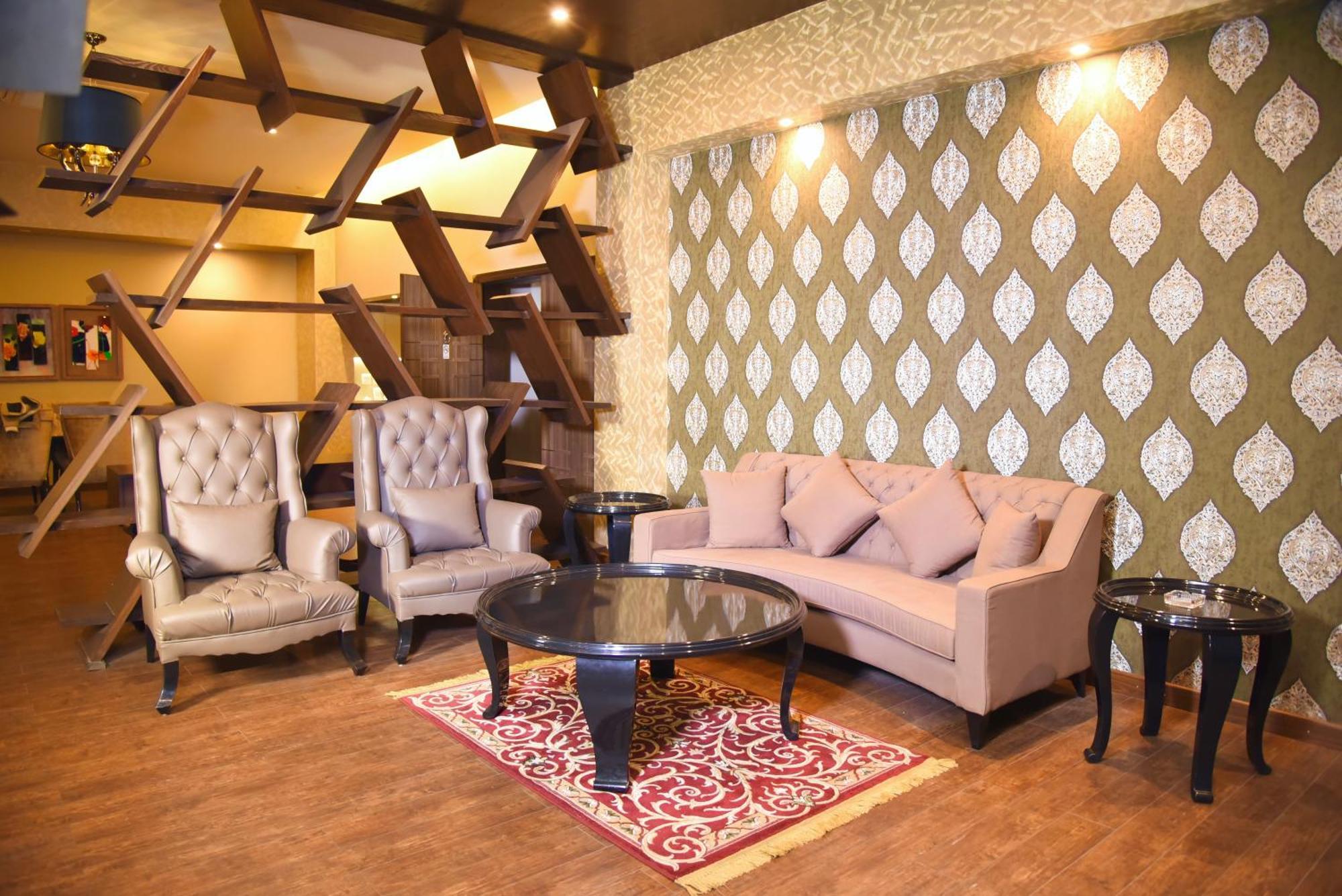 فندق Circle Club فيصل آباد الغرفة الصورة