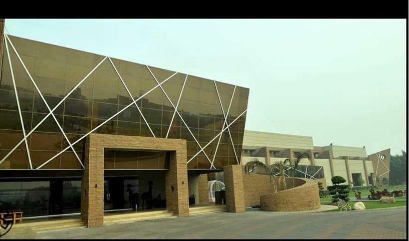 فندق Circle Club فيصل آباد المظهر الخارجي الصورة